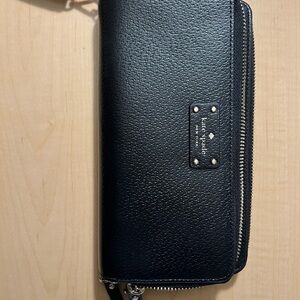 Kate Spade Black Textured Wallet